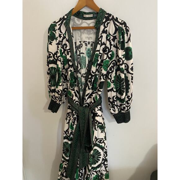 Alice And Olivia Dress Cora Volume Size Large Retails $770 - Picture 7 of 9